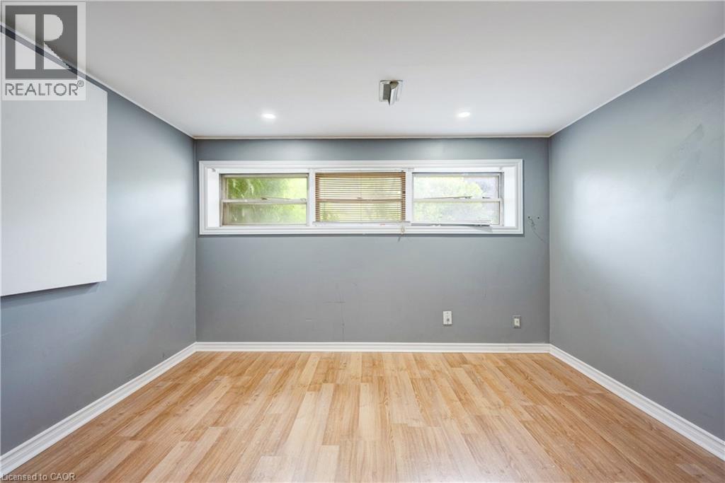 61 Clarence Street, Brampton, Ontario  L6W 1S4 - Photo 38 - 40787820