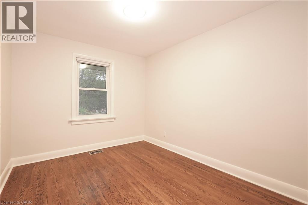 296 Dumfries Avenue, Kitchener, Ontario  N2H 2E8 - Photo 13 - 40788673