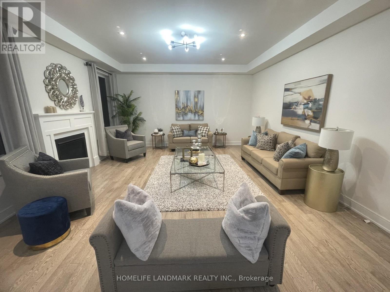 143 Kenneth Rogers Crescent, East Gwillimbury, Ontario  L9S 0S1 - Photo 3 - N12631838