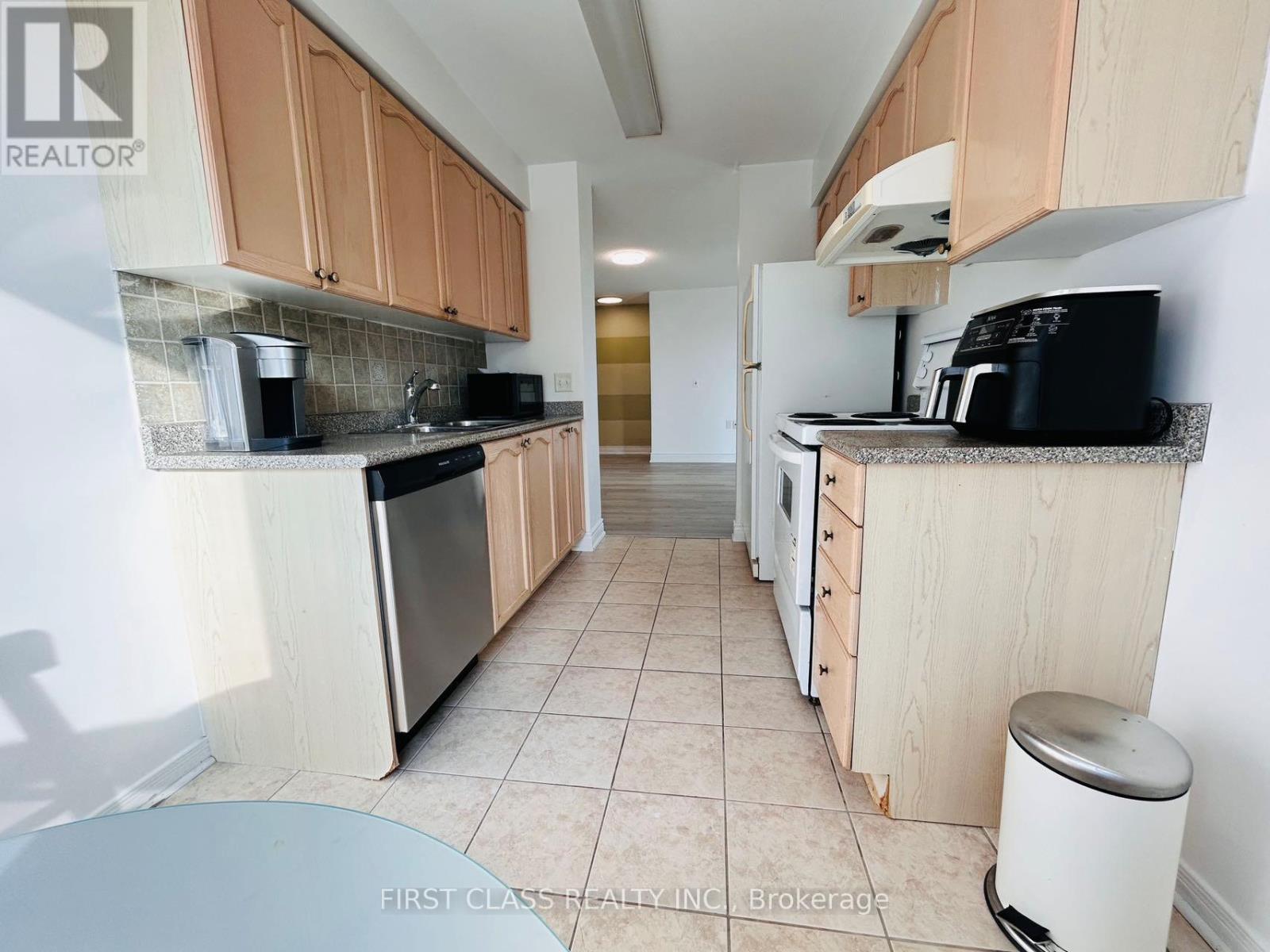 1506 - 28 Olive Avenue, Toronto (Willowdale East), Ontario  M2N 4N5 - Photo 7 - C12635548