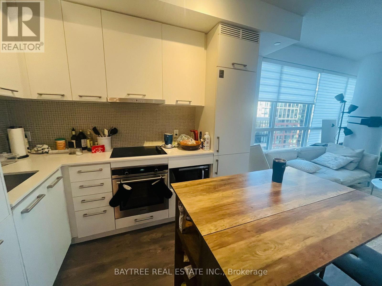 1606 - 87 Peter Street, Toronto, Ontario  M5V 0P1 - Photo 7 - C12635554