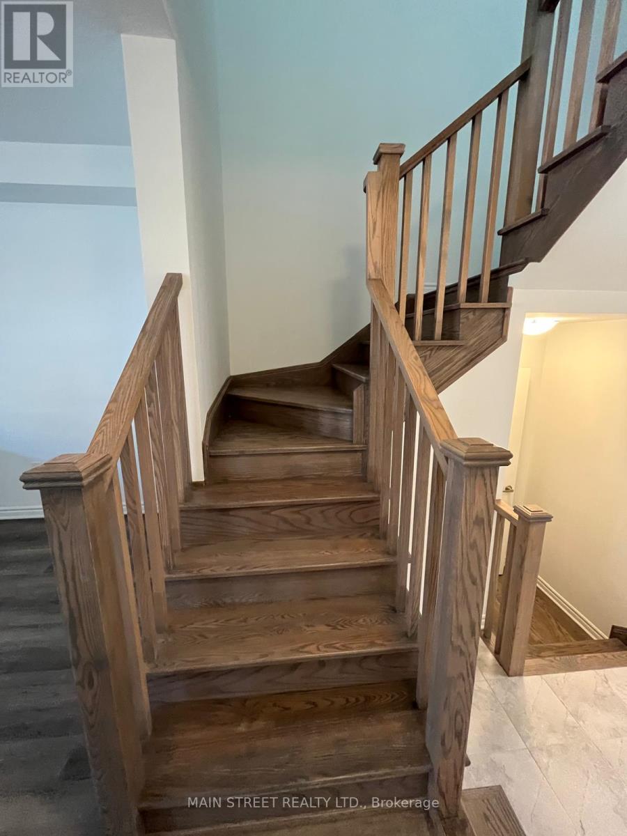 1633 Thames Circle, Milton, Ontario  L9E 1Y6 - Photo 11 - W12635526