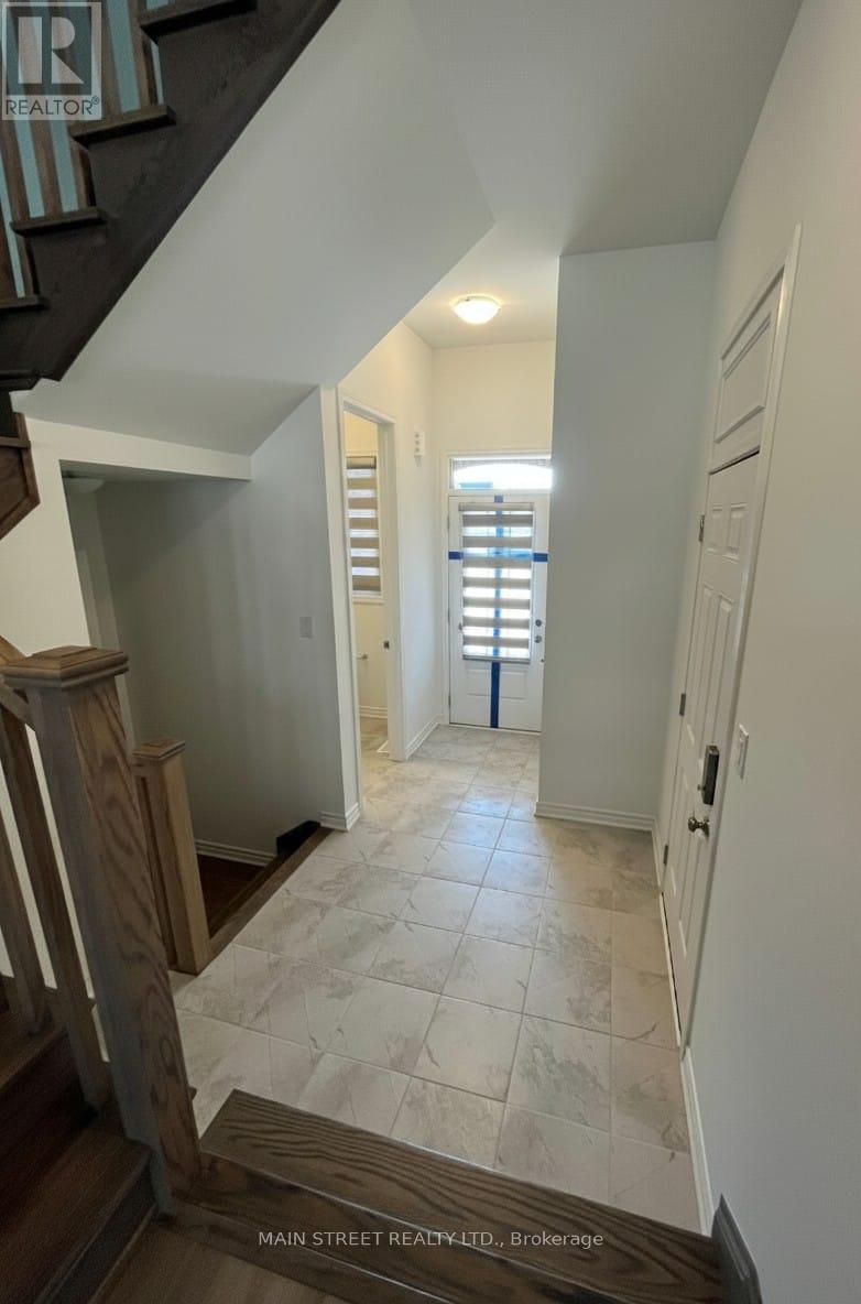 1633 Thames Circle, Milton, Ontario  L9E 1Y6 - Photo 2 - W12635526