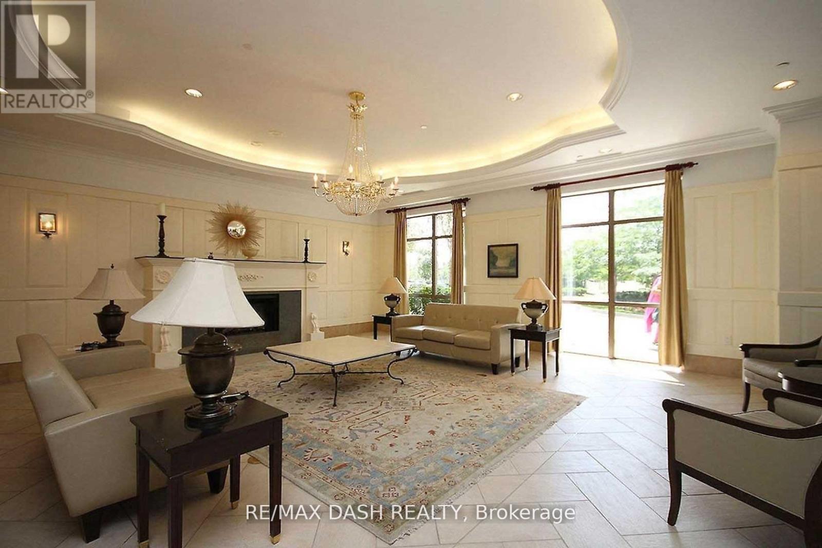 2728 - 700 Humberwood Boulevard, Toronto, Ontario  M9W 7J4 - Photo 9 - W12635528