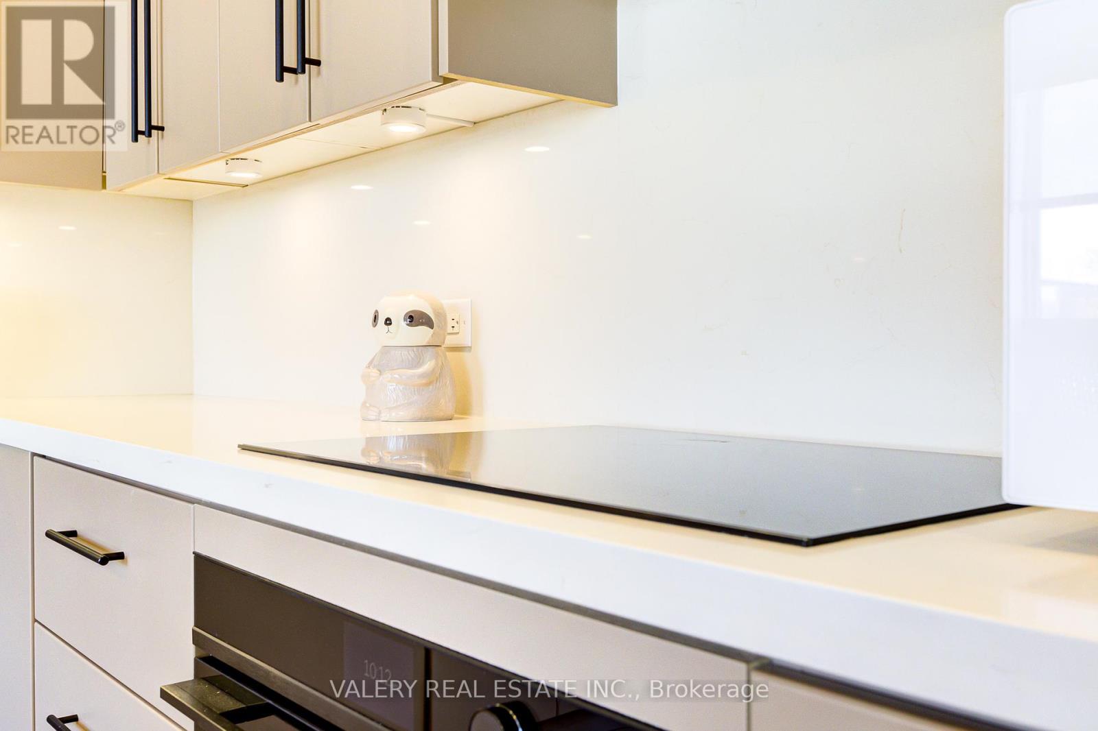 3553 Jorie Crescent, Mississauga, Ontario  L5M 7G5 - Photo 16 - W12635534