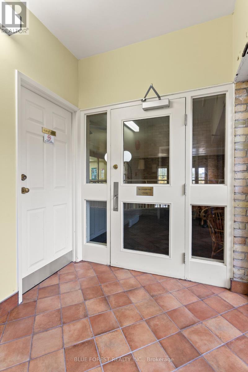 102 - 460 Wellington Street, London East, Ontario  N6A 3P8 - Photo 30 - X12635572