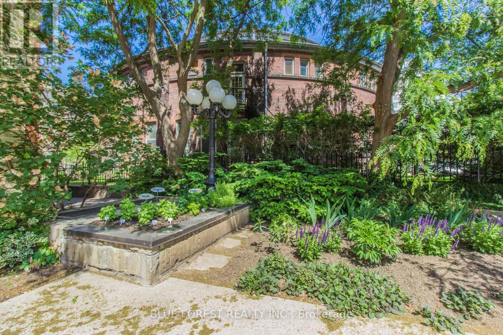 102 - 460 Wellington Street, London East, Ontario  N6A 3P8 - Photo 46 - X12635572