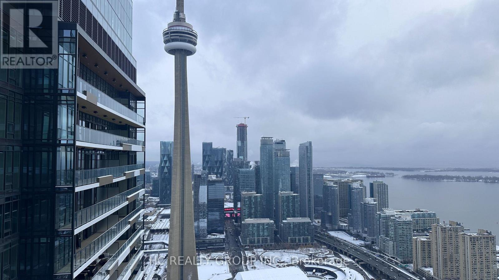 6805 - 3 CONCORD CITYPLACE WAY, Toronto, Ontario