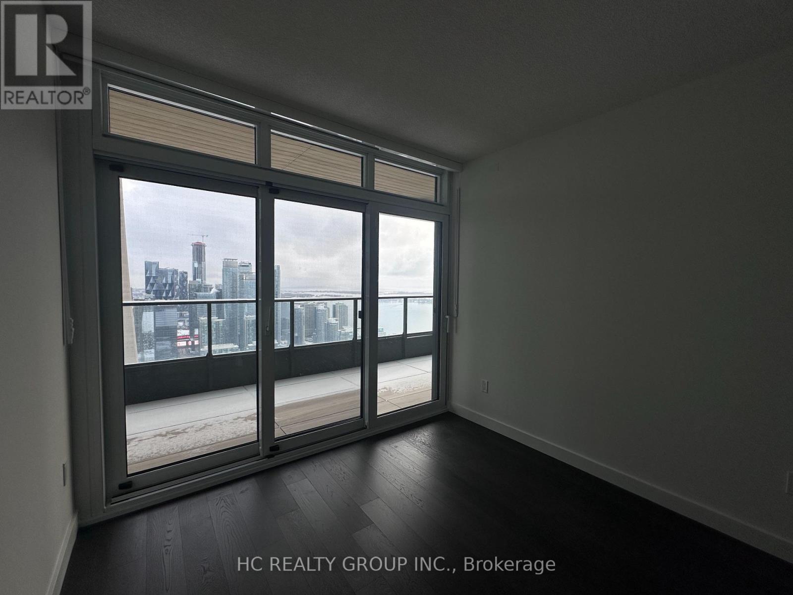 6805 - 3 Concord Cityplace Way, Toronto, Ontario  M5V 0X4 - Photo 9 - C12635584