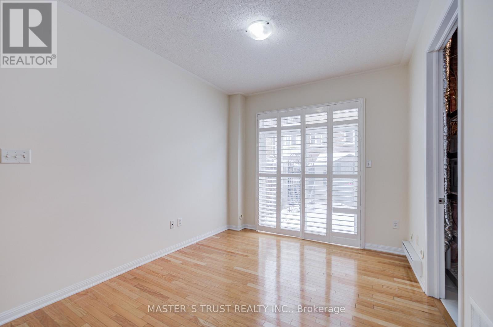 7 Yates Avenue, Toronto, Ontario  M1L 0C6 - Photo 11 - E12635562