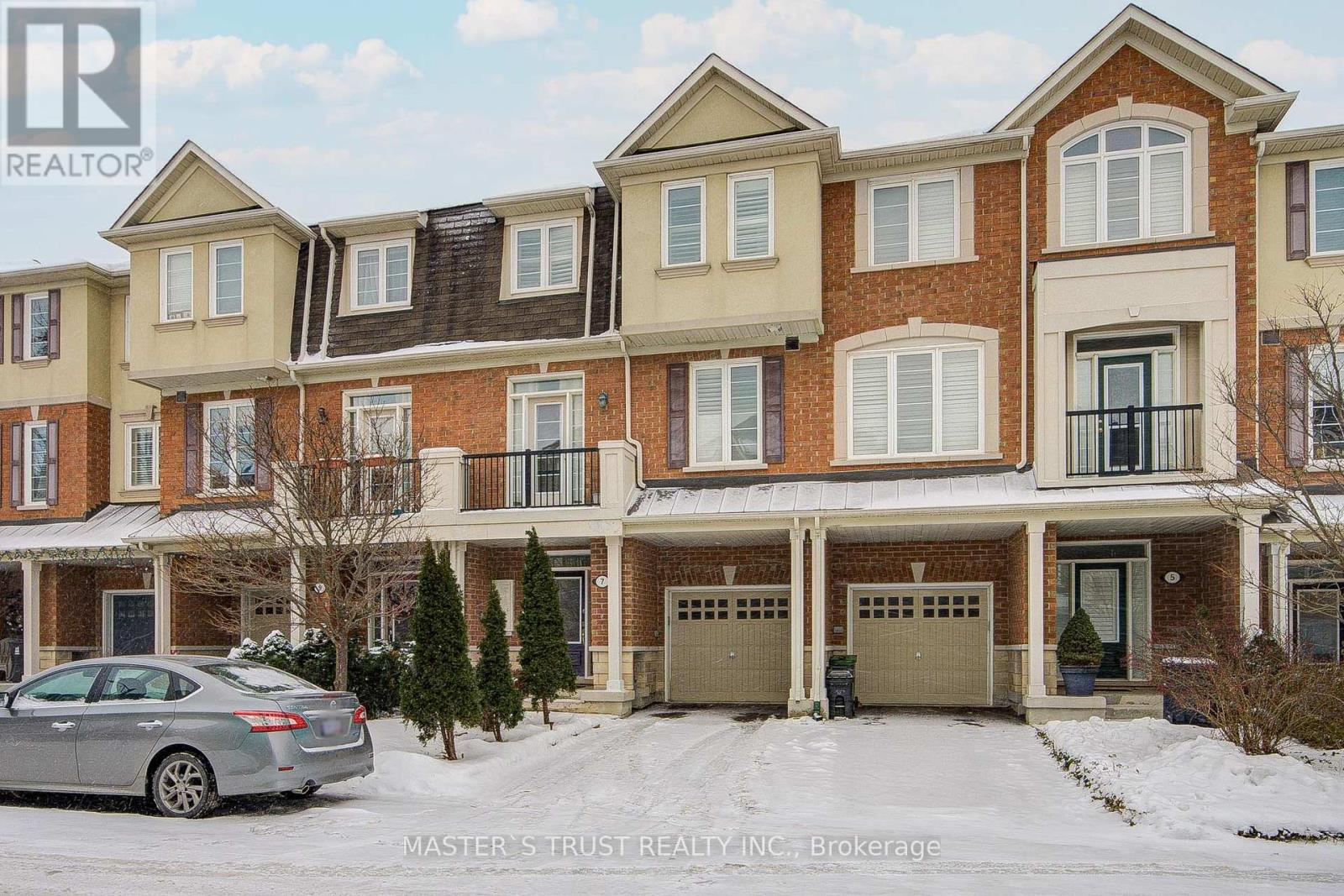 7 Yates Avenue, Toronto, Ontario  M1L 0C6 - Photo 2 - E12635562