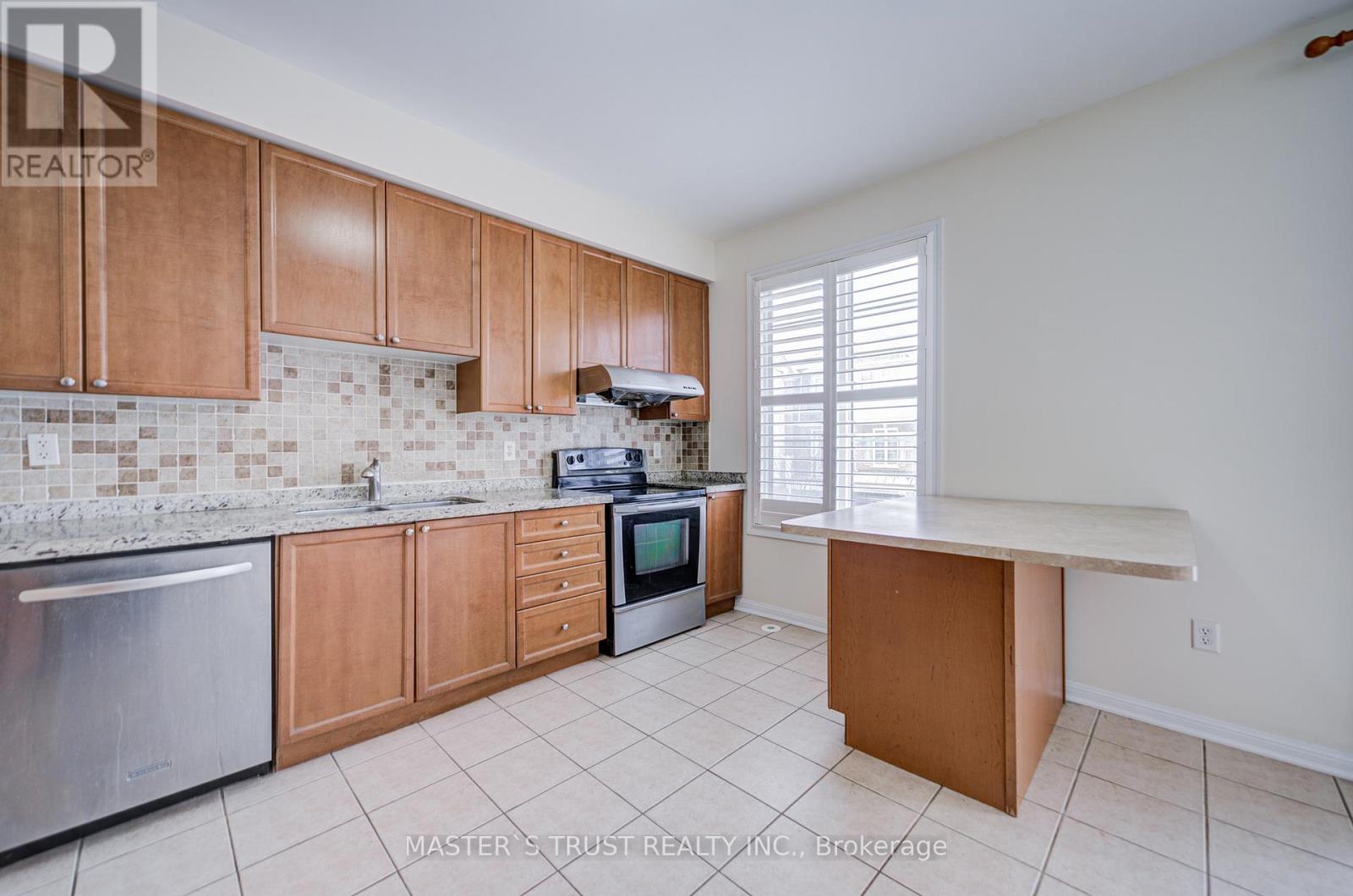 7 Yates Avenue, Toronto, Ontario  M1L 0C6 - Photo 22 - E12635562