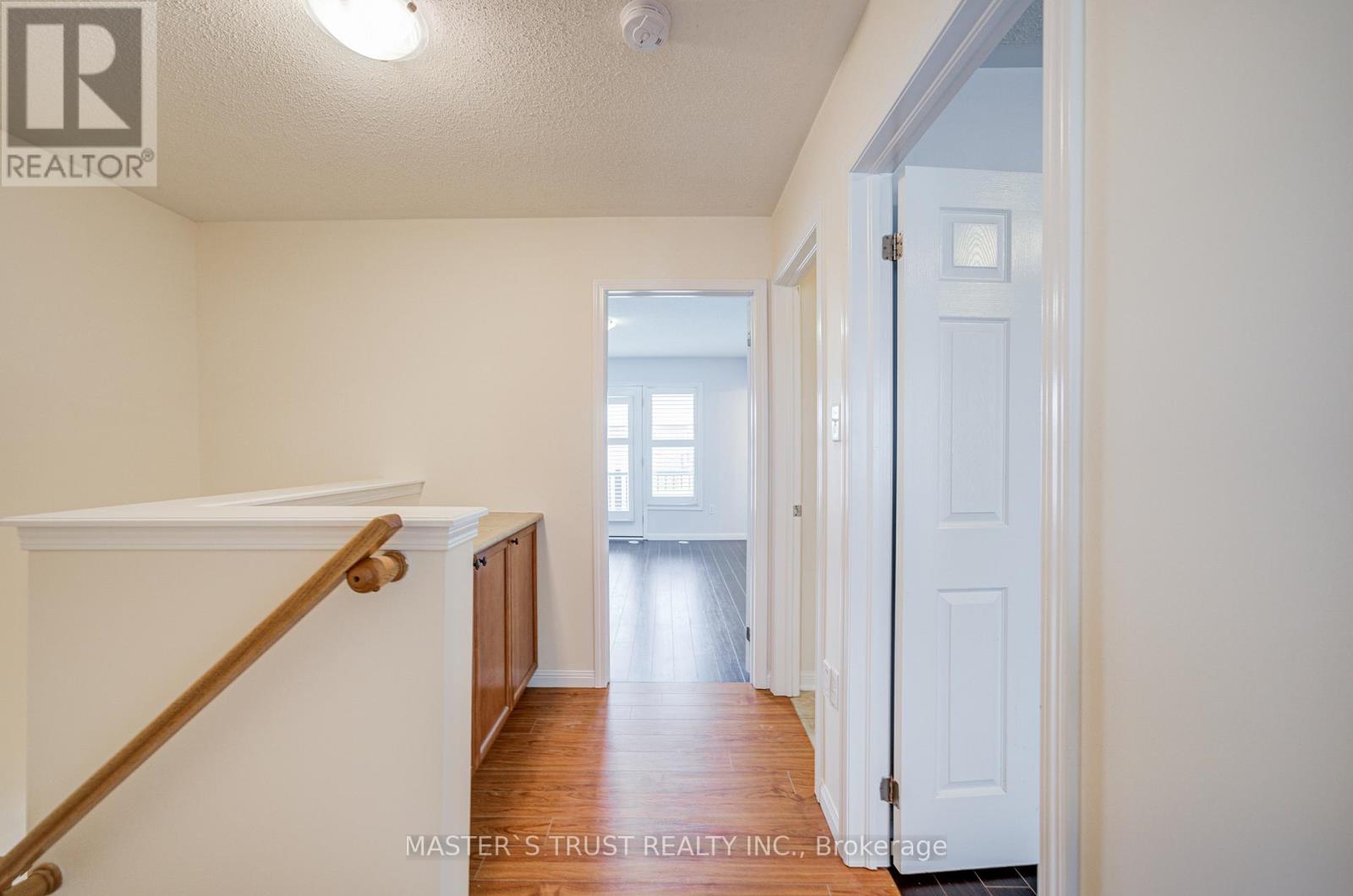 7 Yates Avenue, Toronto, Ontario  M1L 0C6 - Photo 33 - E12635562