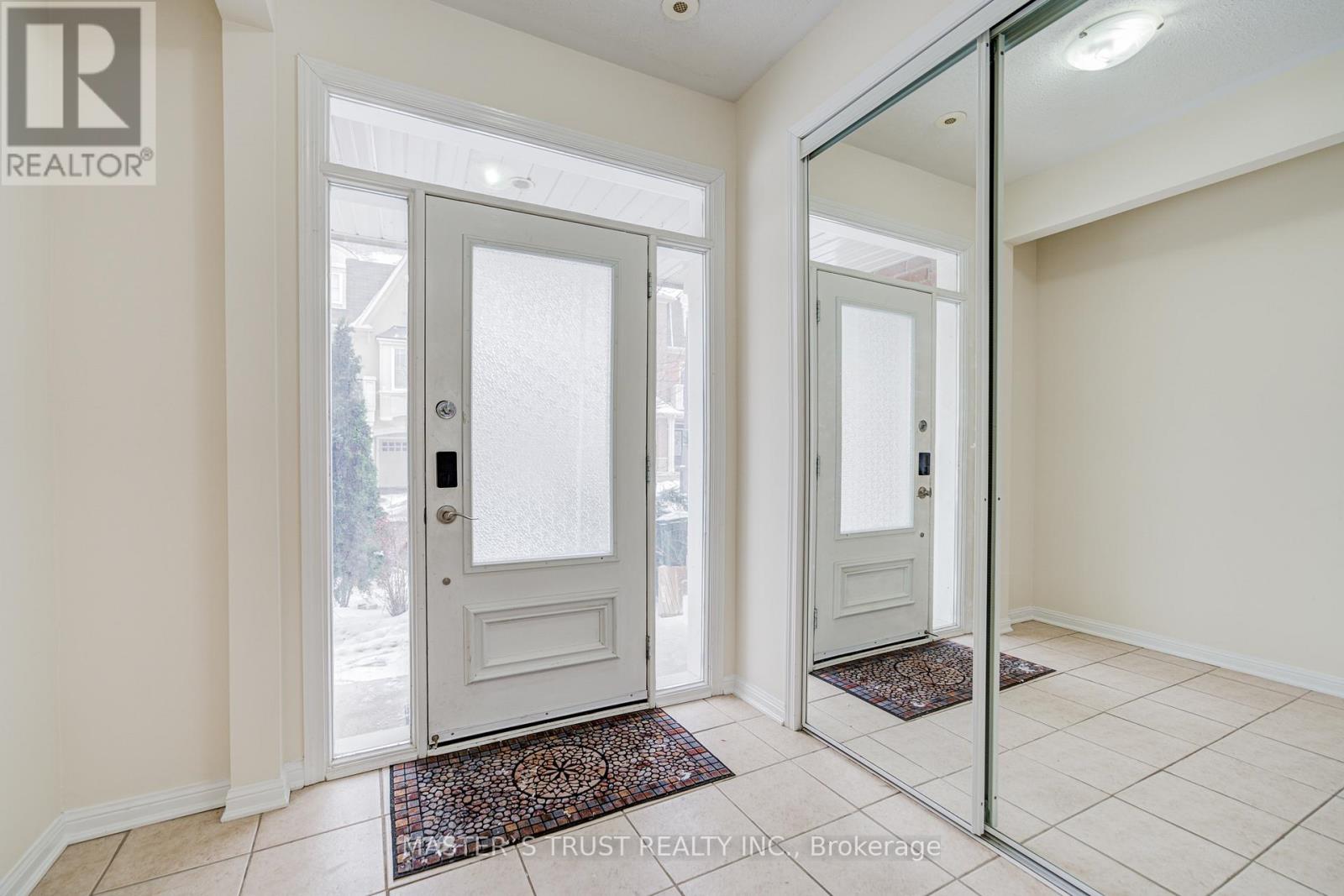 7 Yates Avenue, Toronto, Ontario  M1L 0C6 - Photo 8 - E12635562