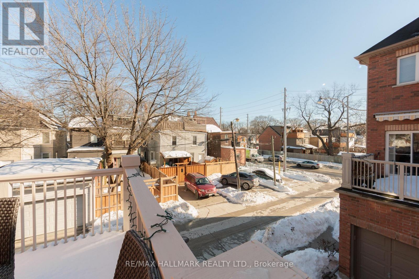 10 Filmic Lane, Toronto, Ontario  M4M 3R1 - Photo 13 - E12635576