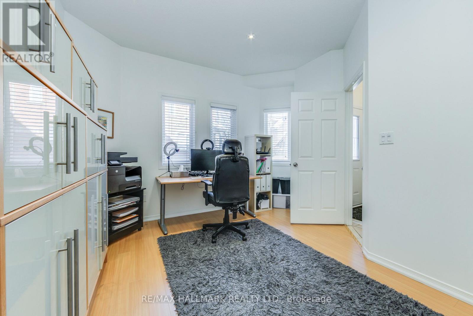 10 Filmic Lane, Toronto, Ontario  M4M 3R1 - Photo 26 - E12635576