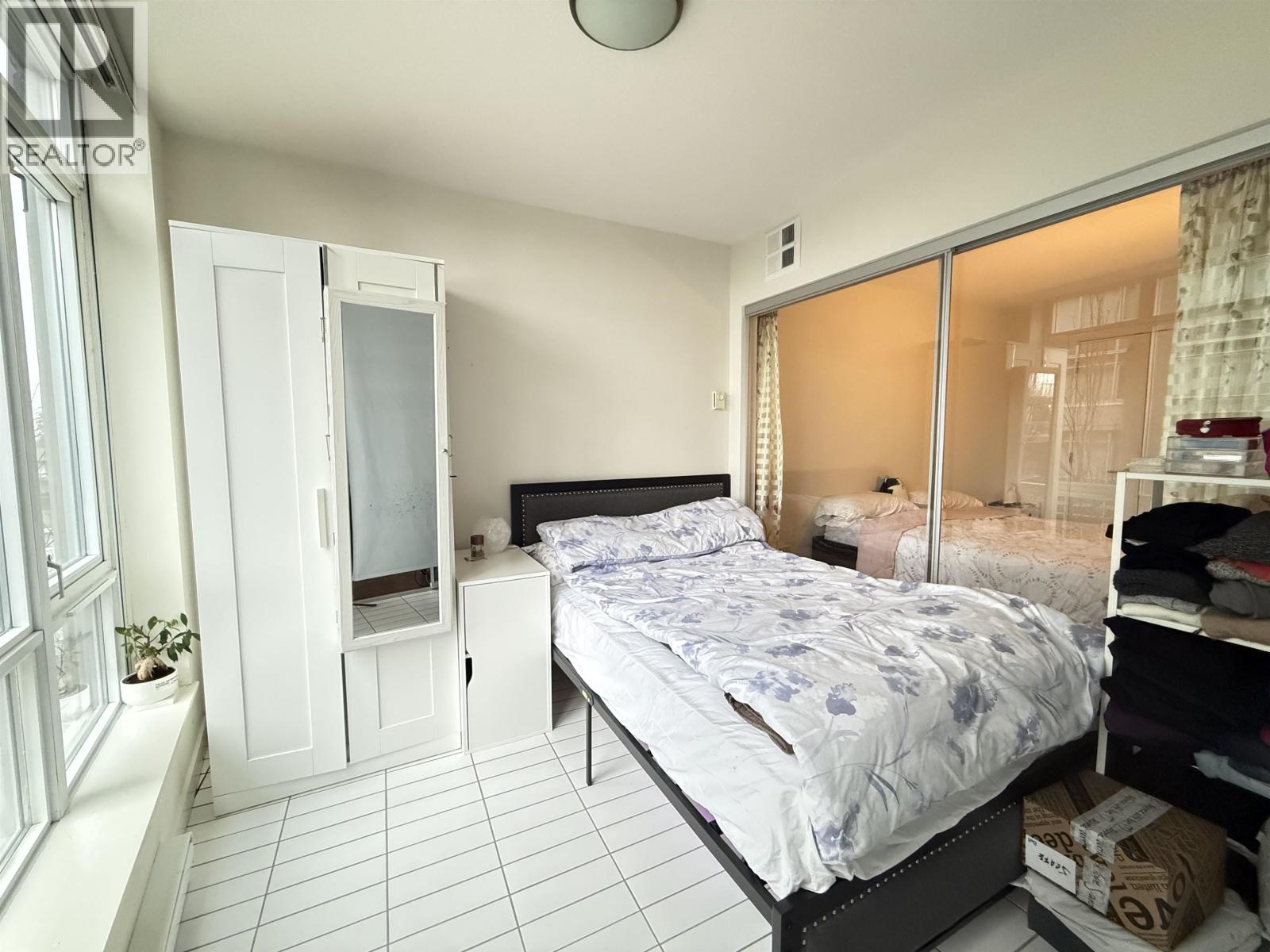 203 4818 Eldorado Mews, Vancouver, British Columbia  V5R 0B3 - Photo 14 - R3073021