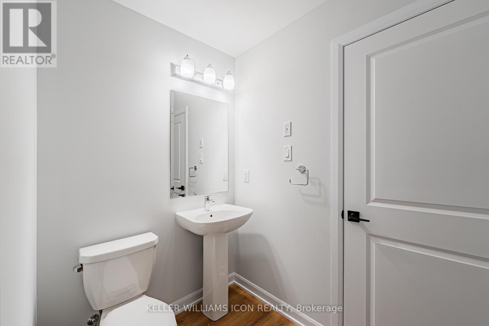 1128 Creekway Private, Ottawa, Ontario  K2T 0S9 - Photo 17 - X12635594