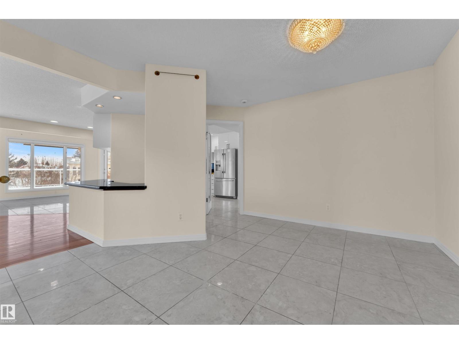 106 Twin Brooks Cove Cv Nw, Edmonton, Alberta  T6J 6T1 - Photo 14 - E4468146