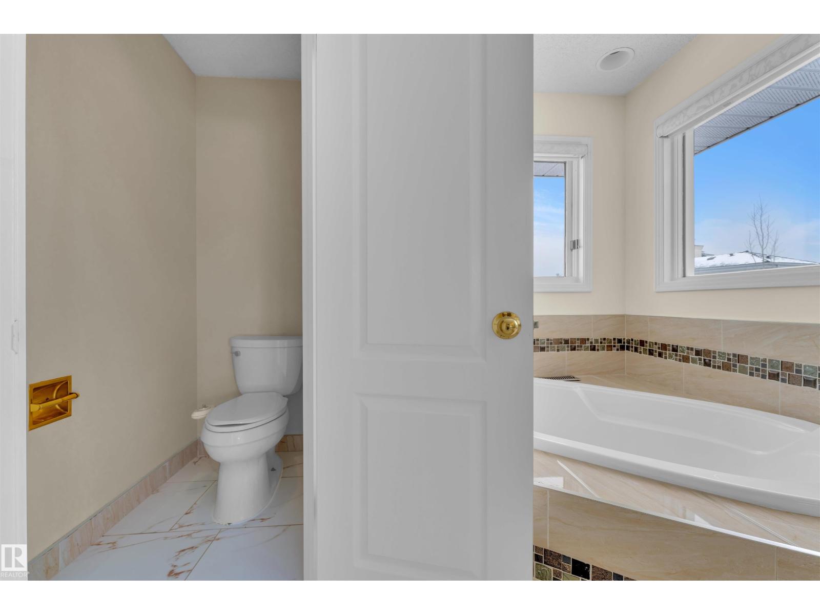 106 Twin Brooks Cove Cv Nw, Edmonton, Alberta  T6J 6T1 - Photo 43 - E4468146