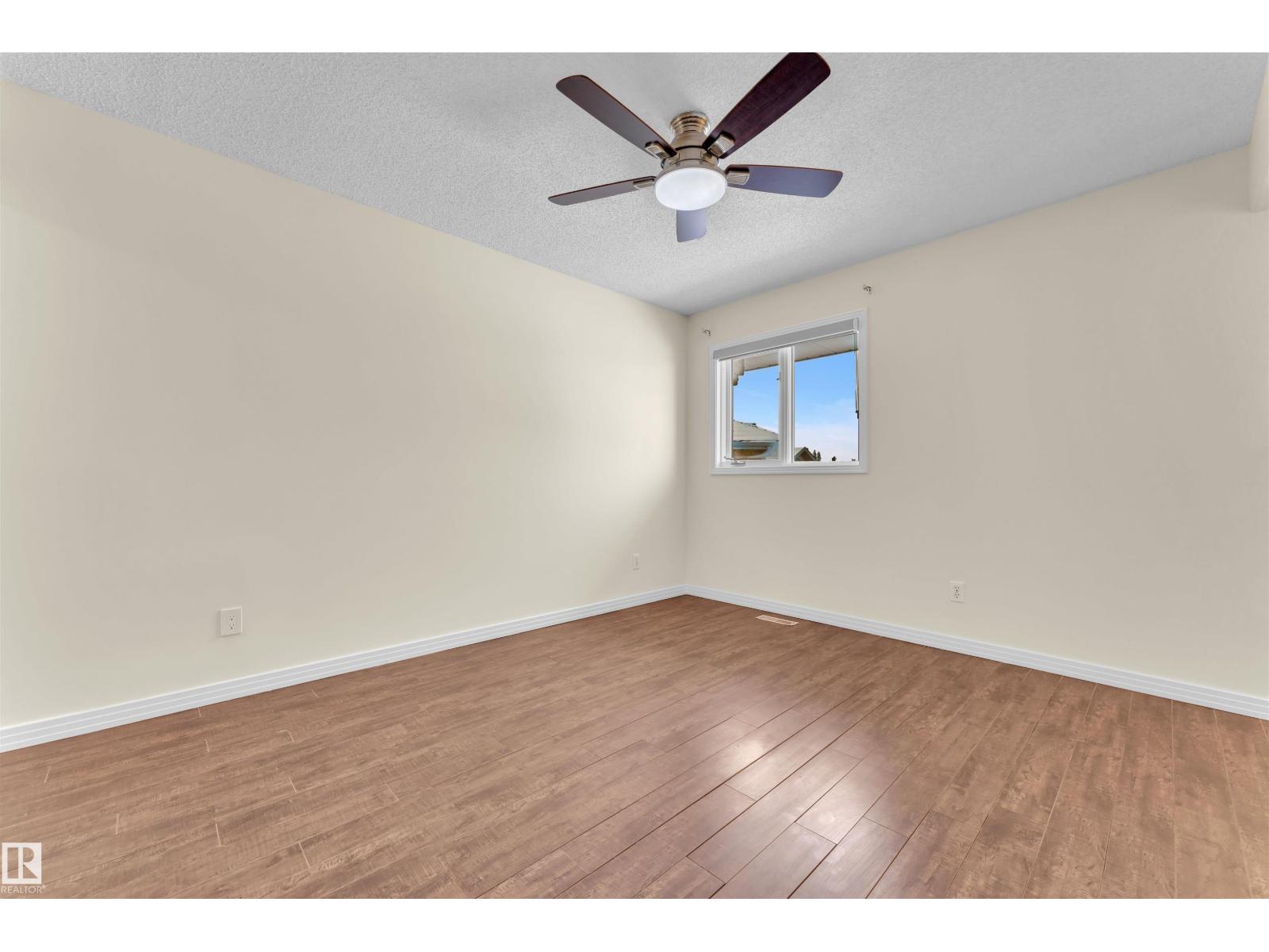 106 Twin Brooks Cove Cv Nw, Edmonton, Alberta  T6J 6T1 - Photo 31 - E4468146