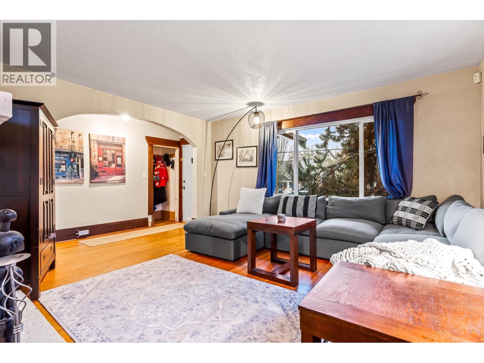 911 Dublin Street, New Westminster, British Columbia  V3M 2Y5 - Photo 4 - R3073944