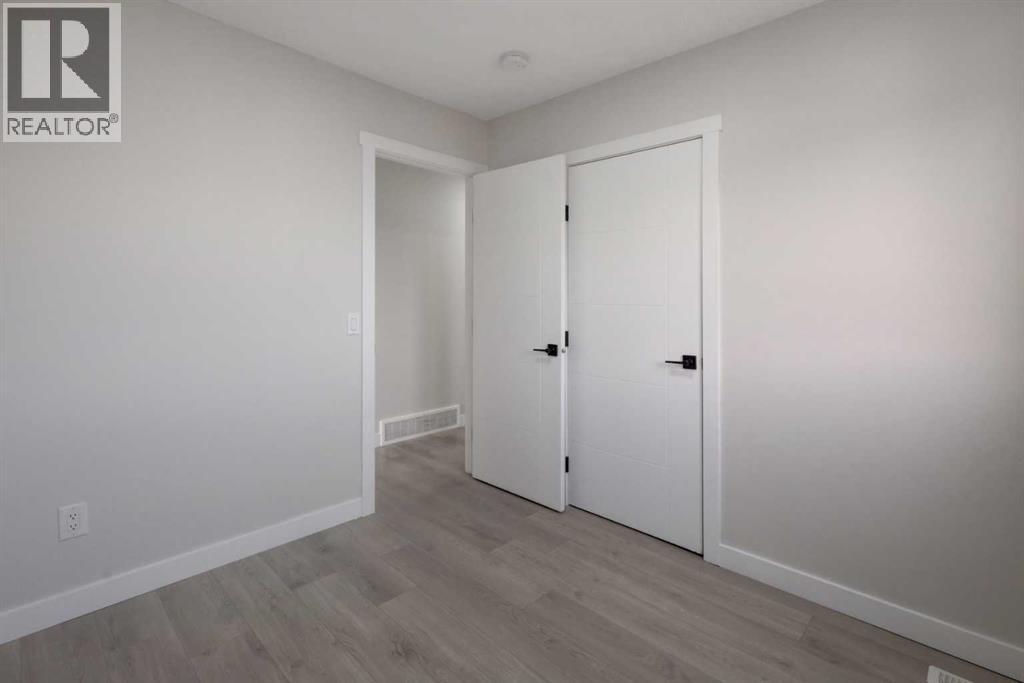 202 Falmere Way Ne, Calgary, Alberta  T3J 2Y1 - Photo 12 - A2264397