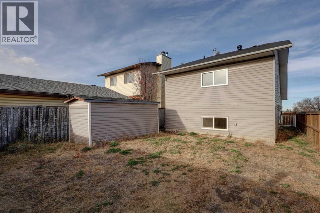 202 Falmere Way Ne, Calgary, Alberta  T3J 2Y1 - Photo 33 - A2264397