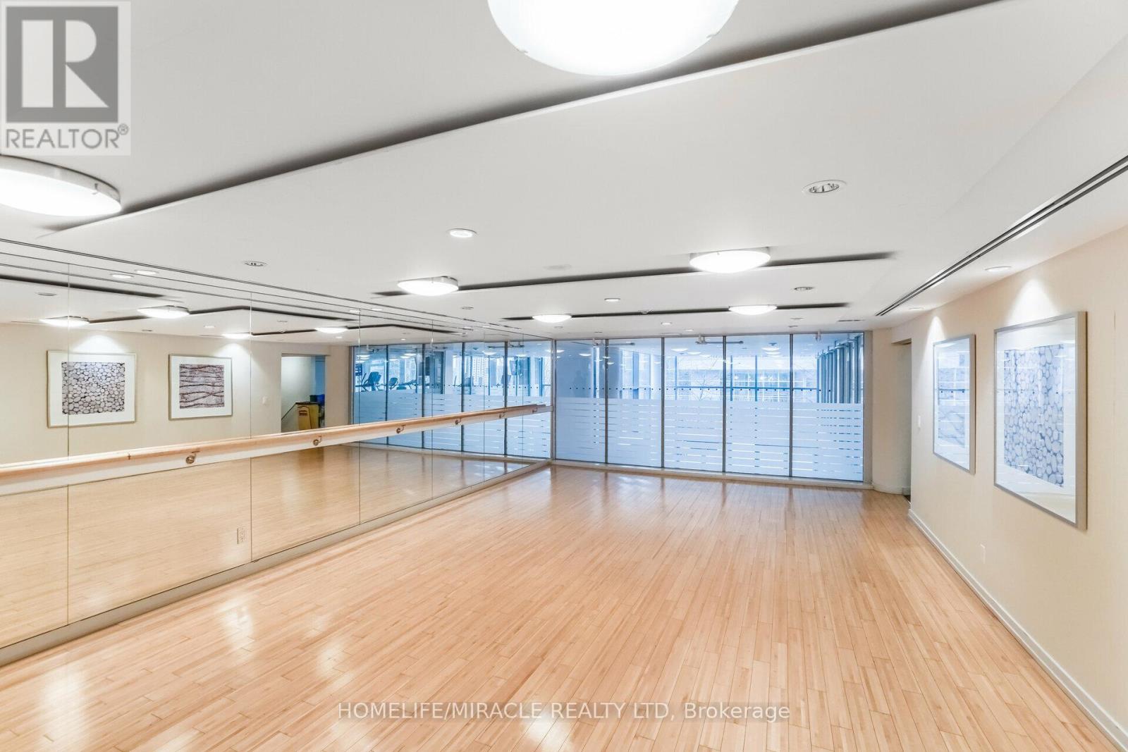 Ph2 - 225 Webb Drive, Mississauga, Ontario  L5B 4P2 - Photo 35 - W12635602