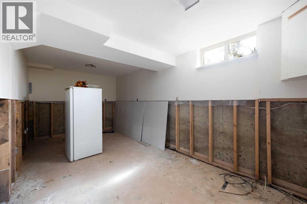 9907 Gordon Avenue, Fort Mcmurray, Alberta T9H 2E3 - Photo 16 - A2259909