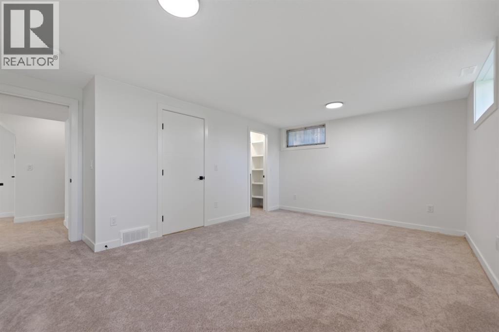 3419 19 Street Nw, Calgary, Alberta  T2L 2A9 - Photo 28 - A2252208