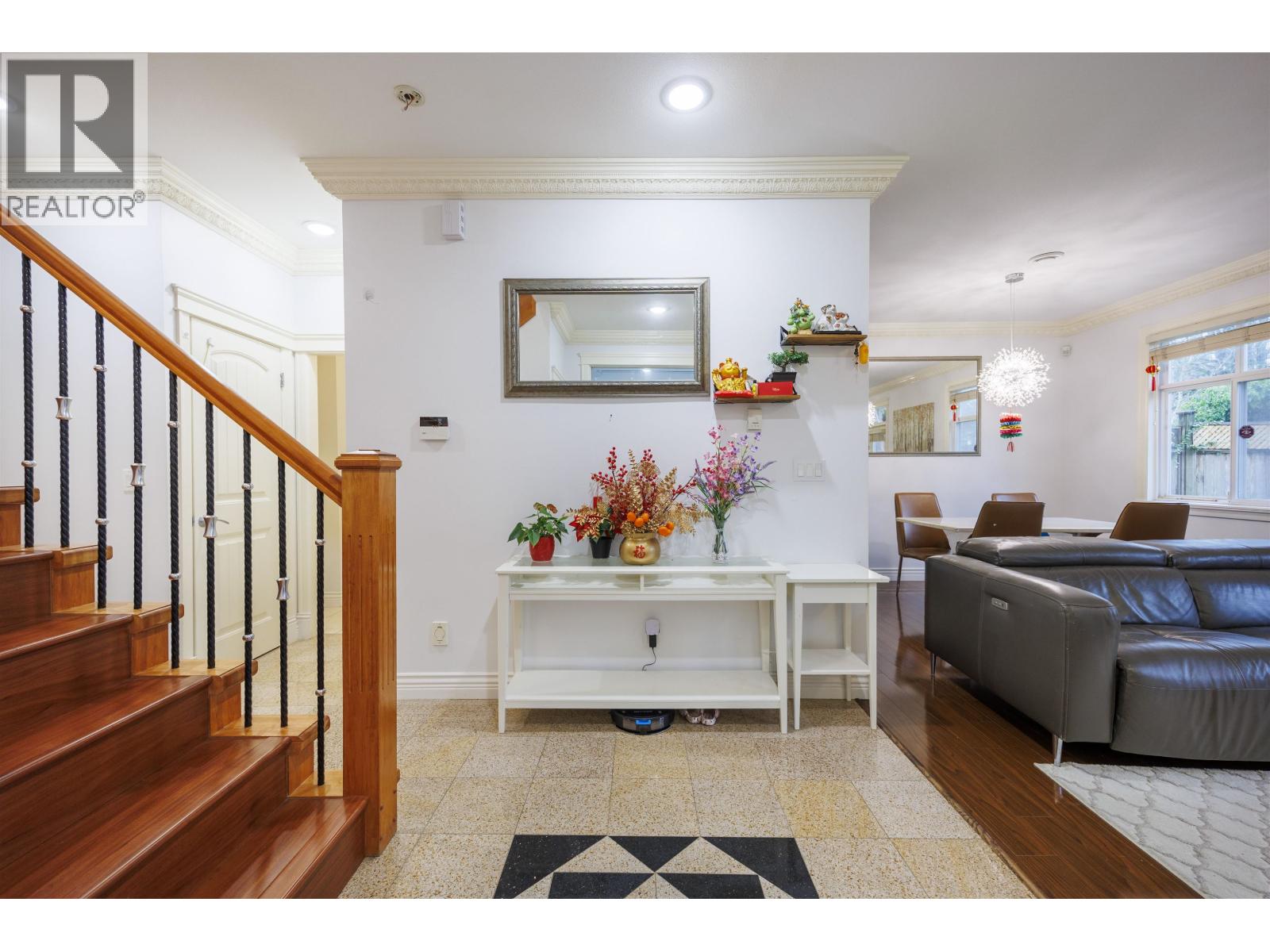 3 7831 Bennett Road, Richmond, British Columbia  V6Y 1N3 - Photo 3 - R3074000