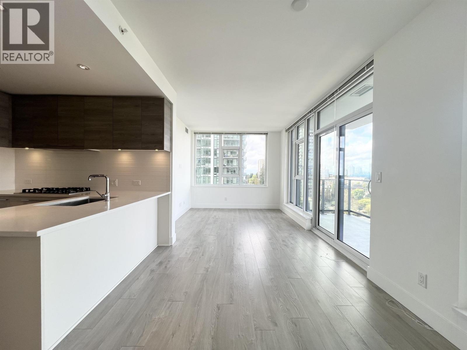 902 7303 Noble Lane, Burnaby, British Columbia  V3N 0H2 - Photo 9 - R3054577