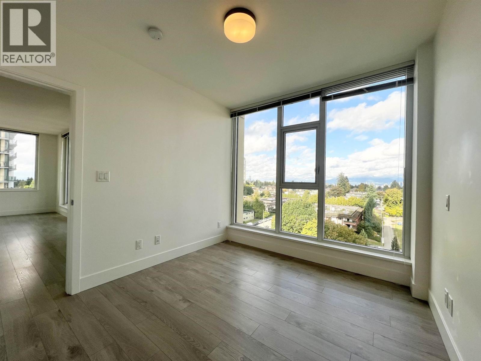 902 7303 Noble Lane, Burnaby, British Columbia  V3N 0H2 - Photo 10 - R3054577