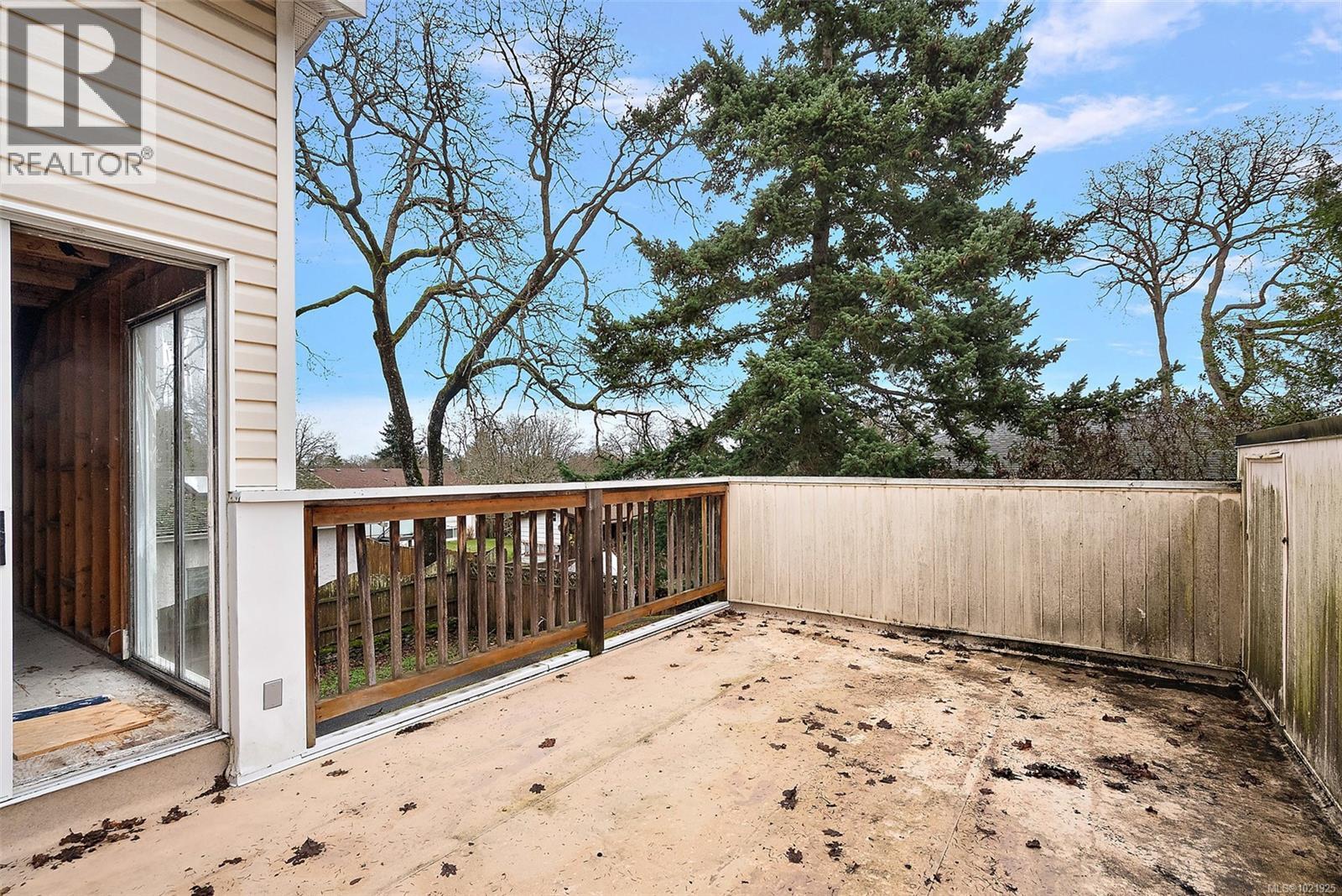 1826 Cedar Hill Cross Rd, Saanich, British Columbia  V8P 2R4 - Photo 26 - 1021925