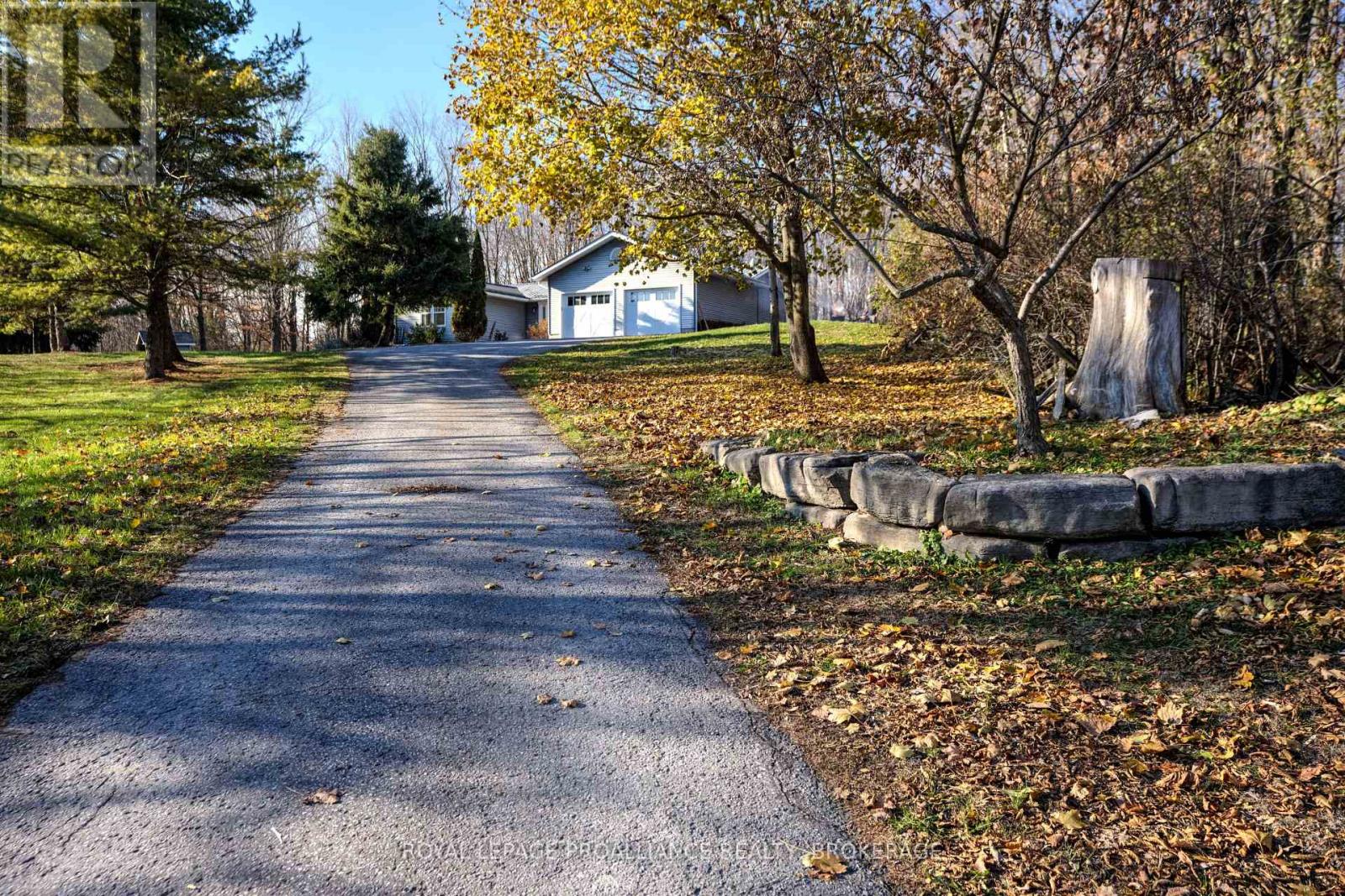 4469 Larry York Road, Frontenac (Frontenac South), Ontario  K0H 1H0 - Photo 2 - X12634384