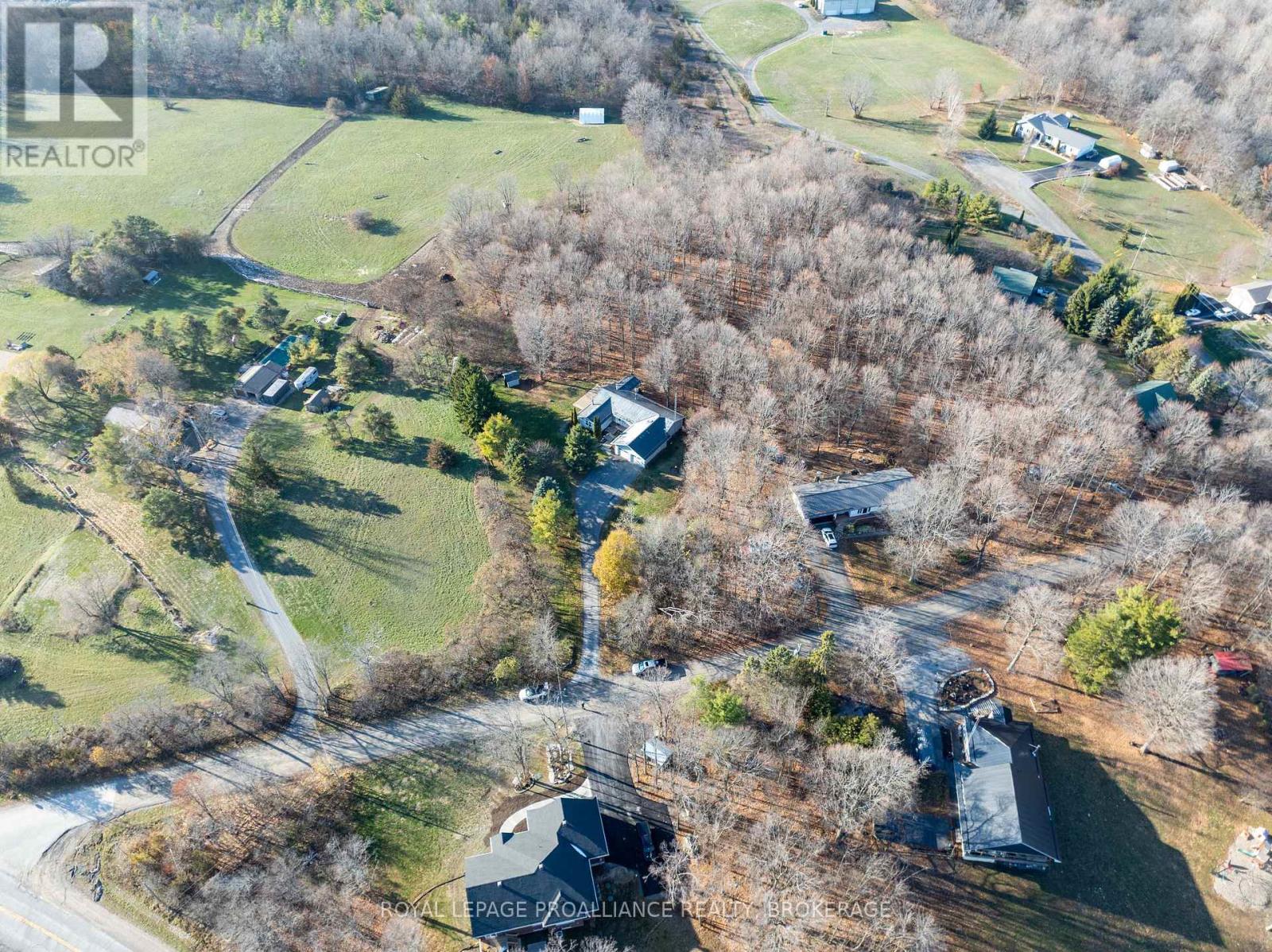 4469 Larry York Road, Frontenac (Frontenac South), Ontario  K0H 1H0 - Photo 43 - X12634384