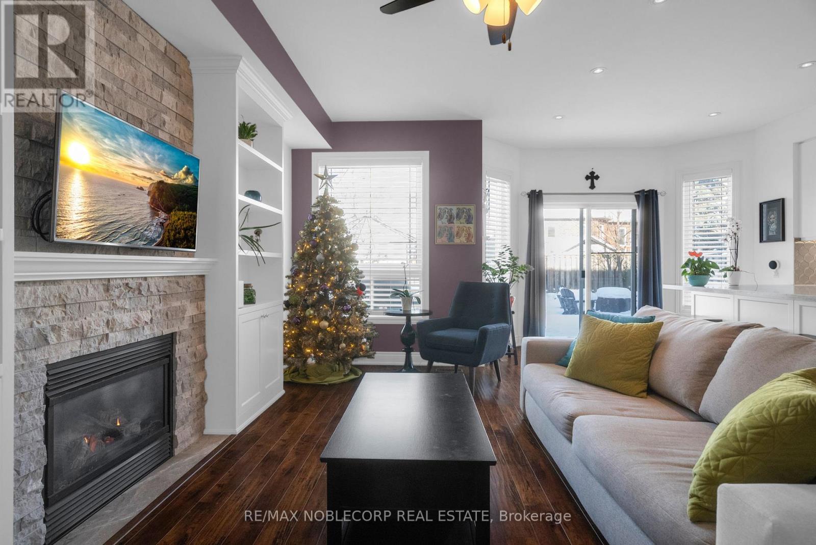 20 Corianne Avenue, Whitby, Ontario  L1M 2J2 - Photo 11 - E12635088