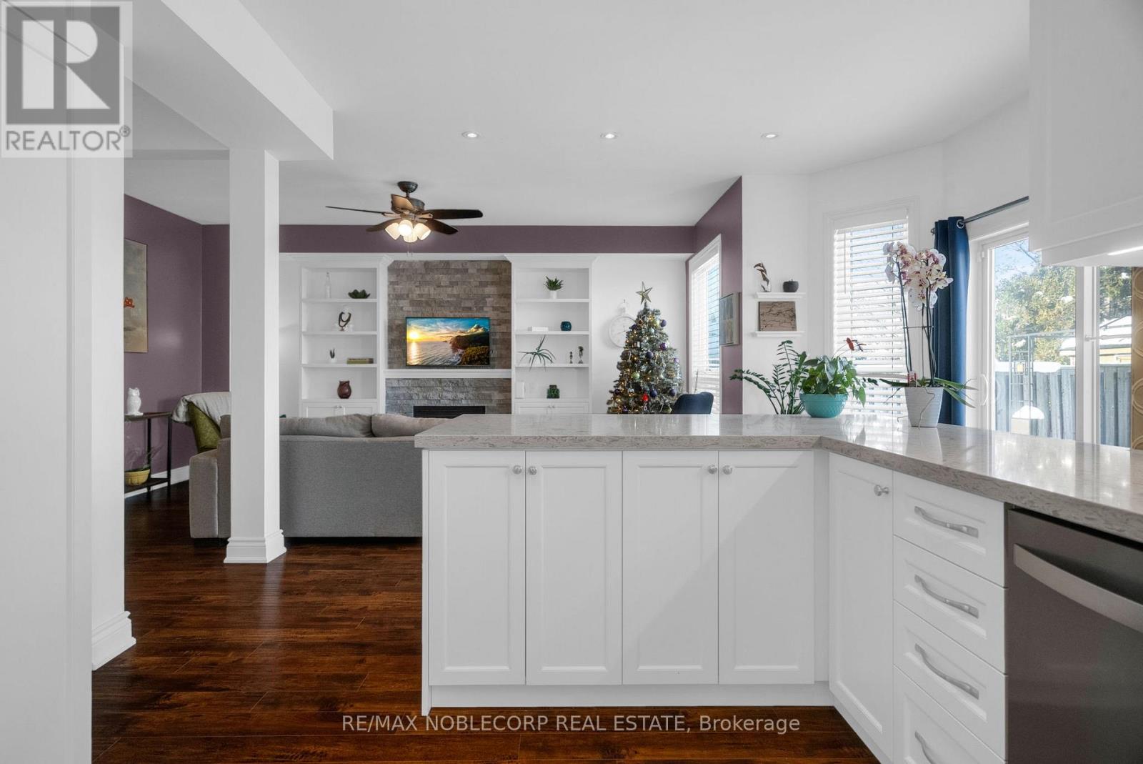 20 Corianne Avenue, Whitby, Ontario  L1M 2J2 - Photo 19 - E12635088