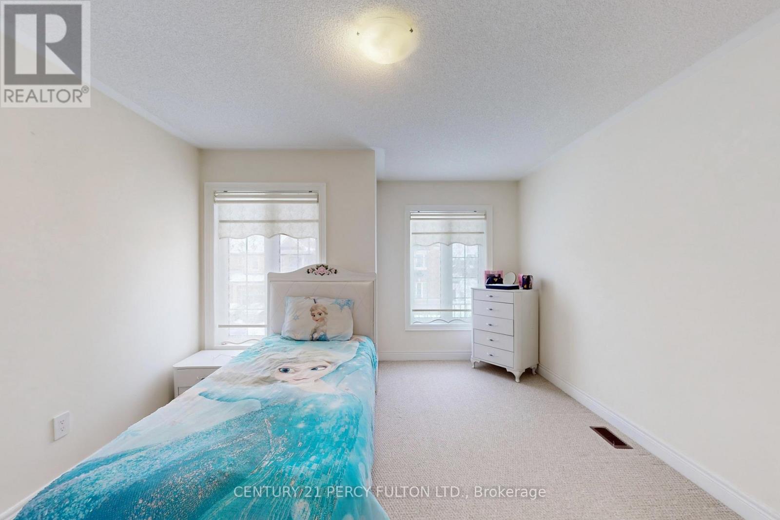11 Sinatra Street, Brampton (Sandringham-Wellington North), Ontario  L6R 4B3 - Photo 36 - W12633132