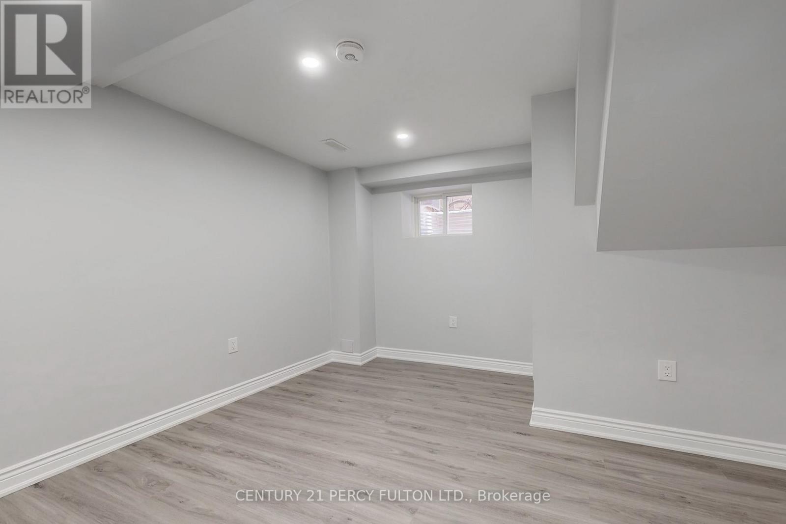 11 Sinatra Street, Brampton (Sandringham-Wellington North), Ontario  L6R 4B3 - Photo 44 - W12633132