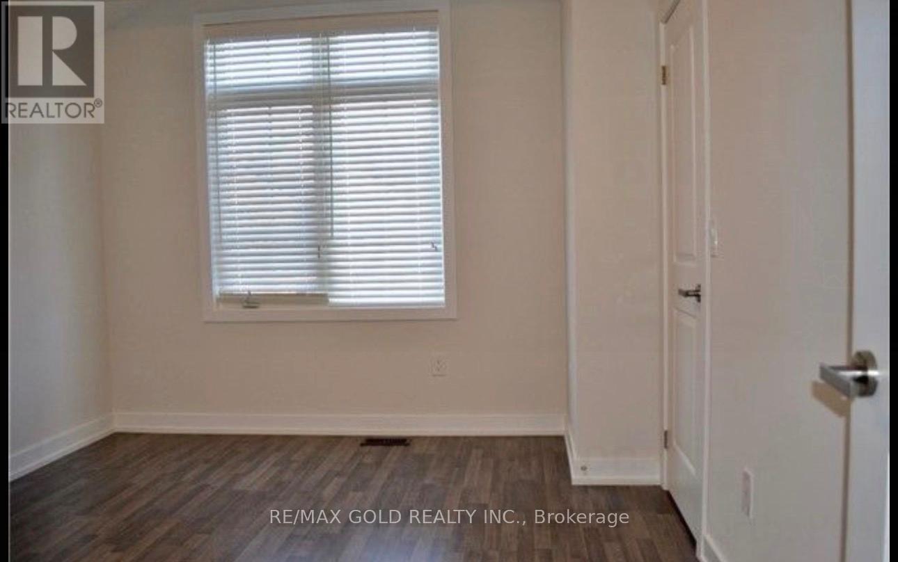 33 Villadowns Trail, Brampton, Ontario  L6R 3V6 - Photo 17 - W12630830