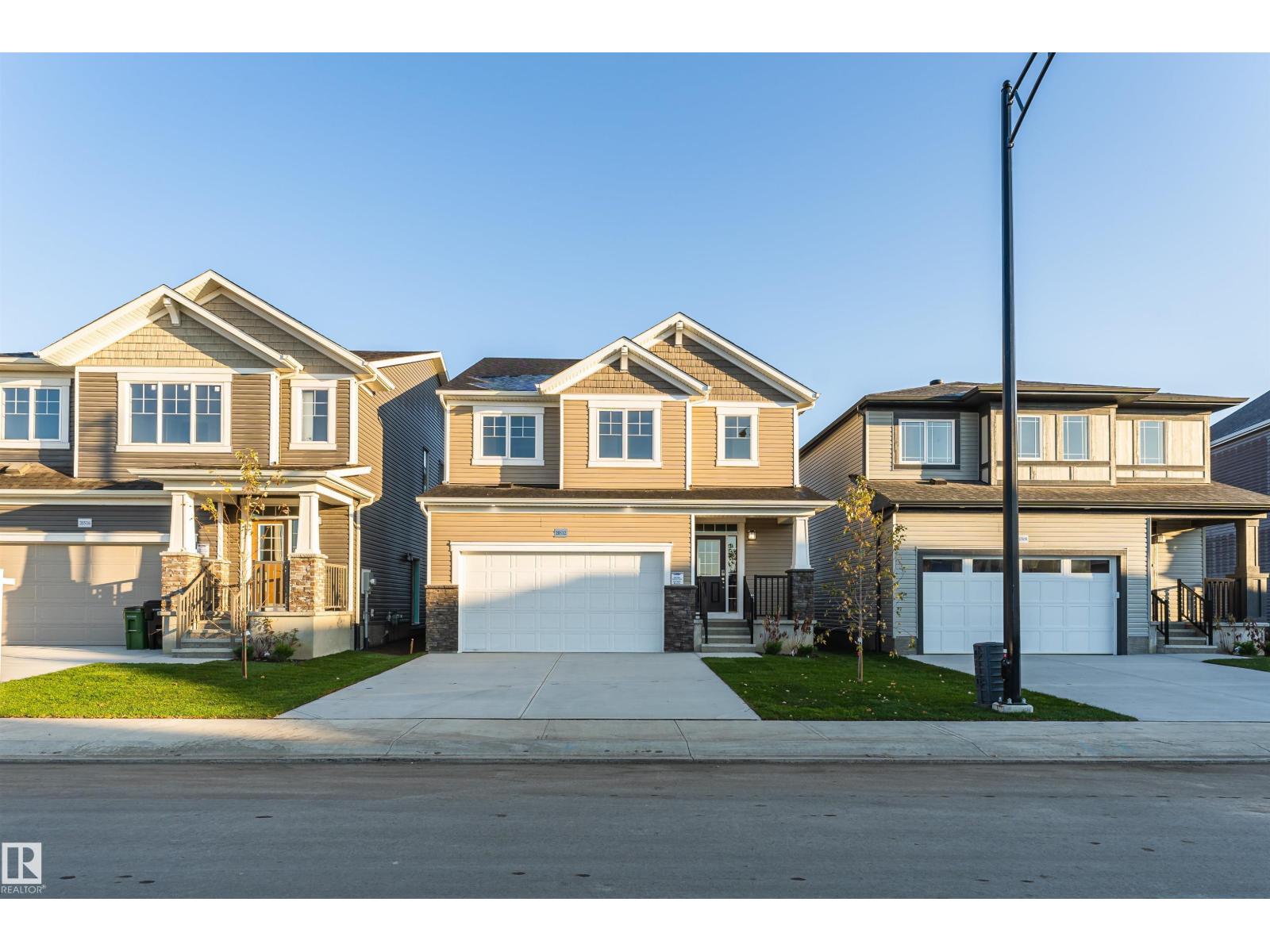20512 22 AV NW, Edmonton, Alberta