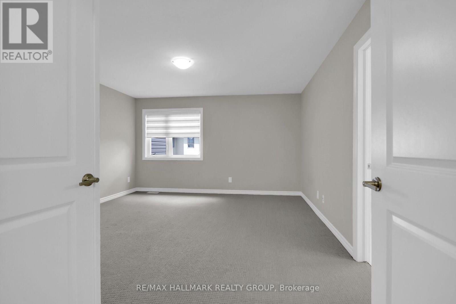 170 Wabikon Crescent, Ottawa, Ontario  K1X 0H7 - Photo 21 - X12635620