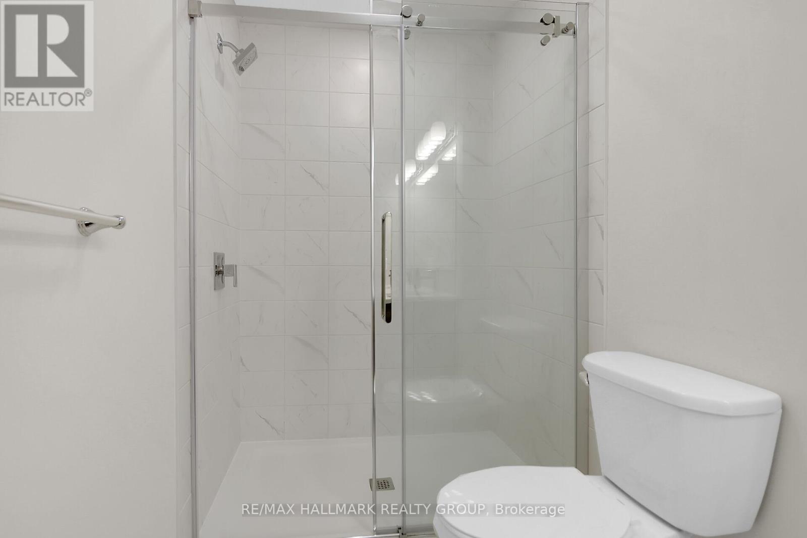 170 Wabikon Crescent, Ottawa, Ontario  K1X 0H7 - Photo 25 - X12635620