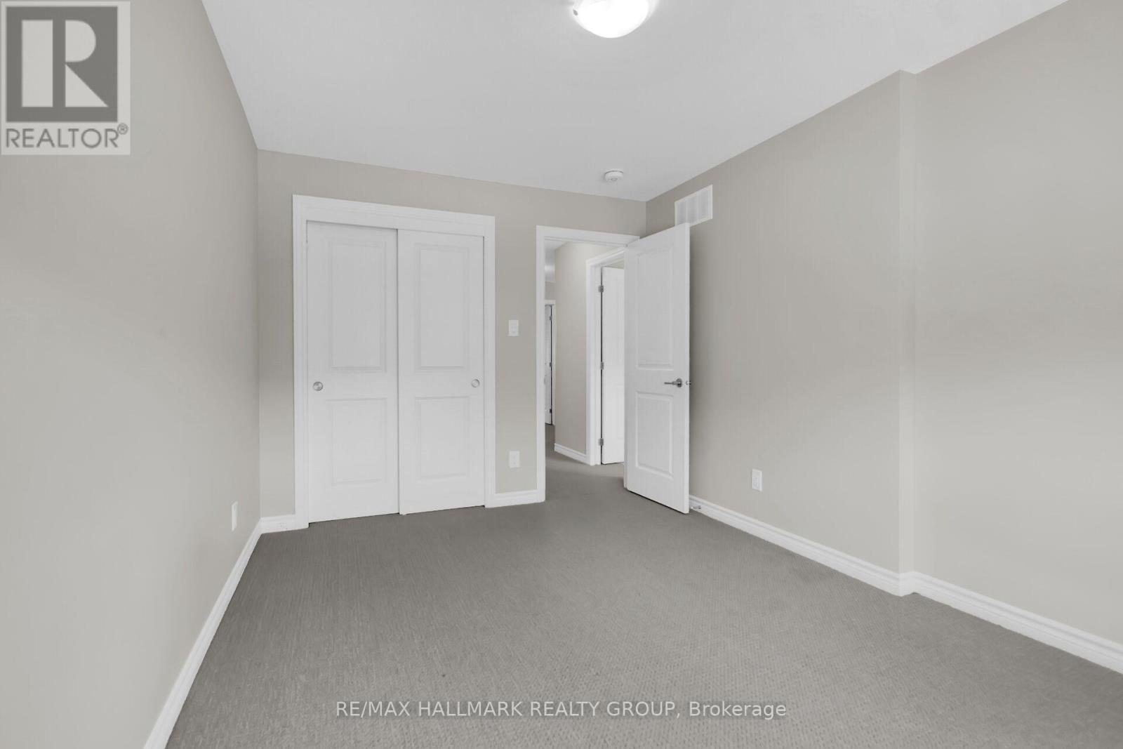 170 Wabikon Crescent, Ottawa, Ontario  K1X 0H7 - Photo 30 - X12635620