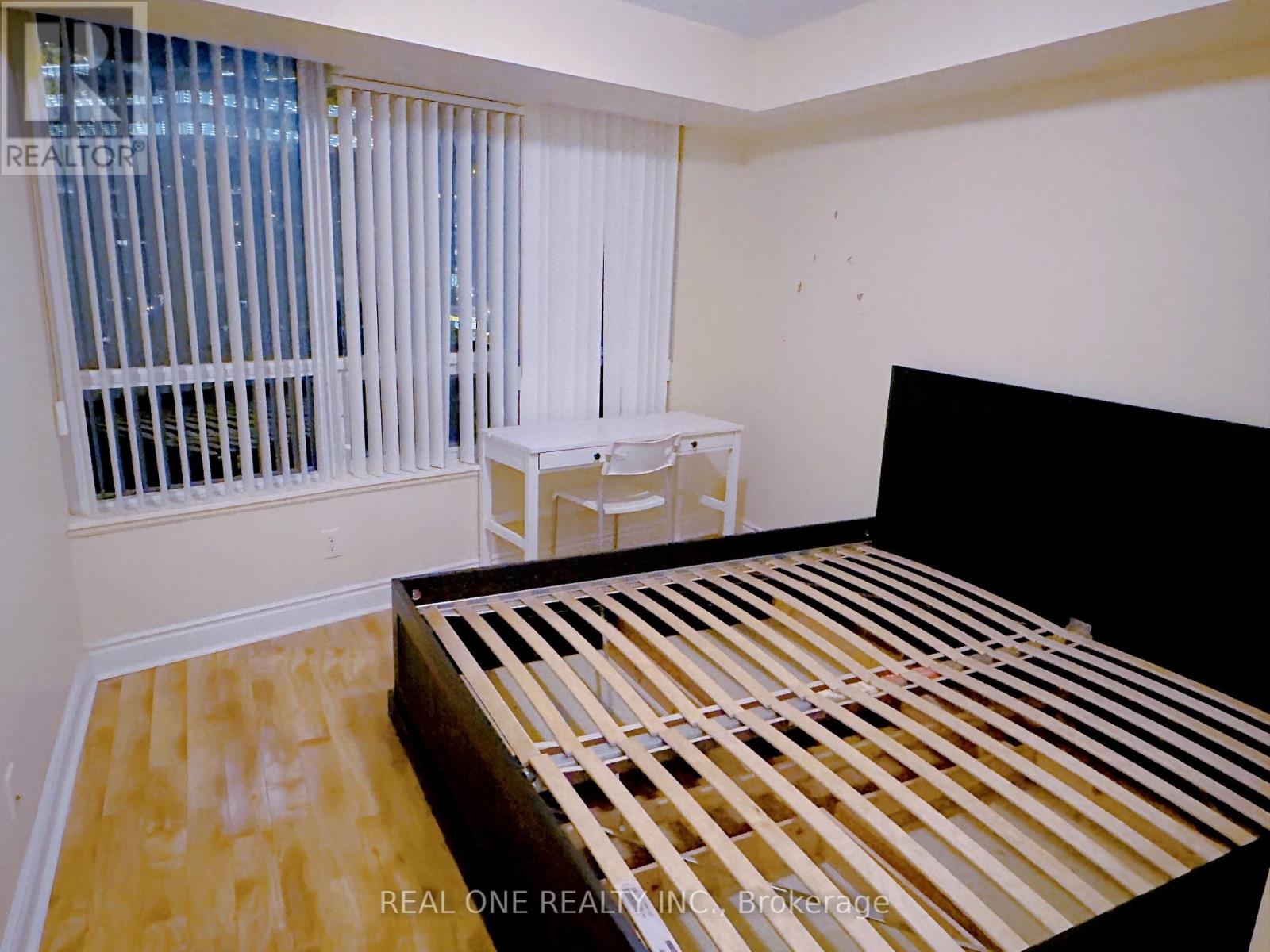 714 - 15 Greenview Avenue, Toronto (Newtonbrook West), Ontario  M2M 4M7 - Photo 10 - C12635606