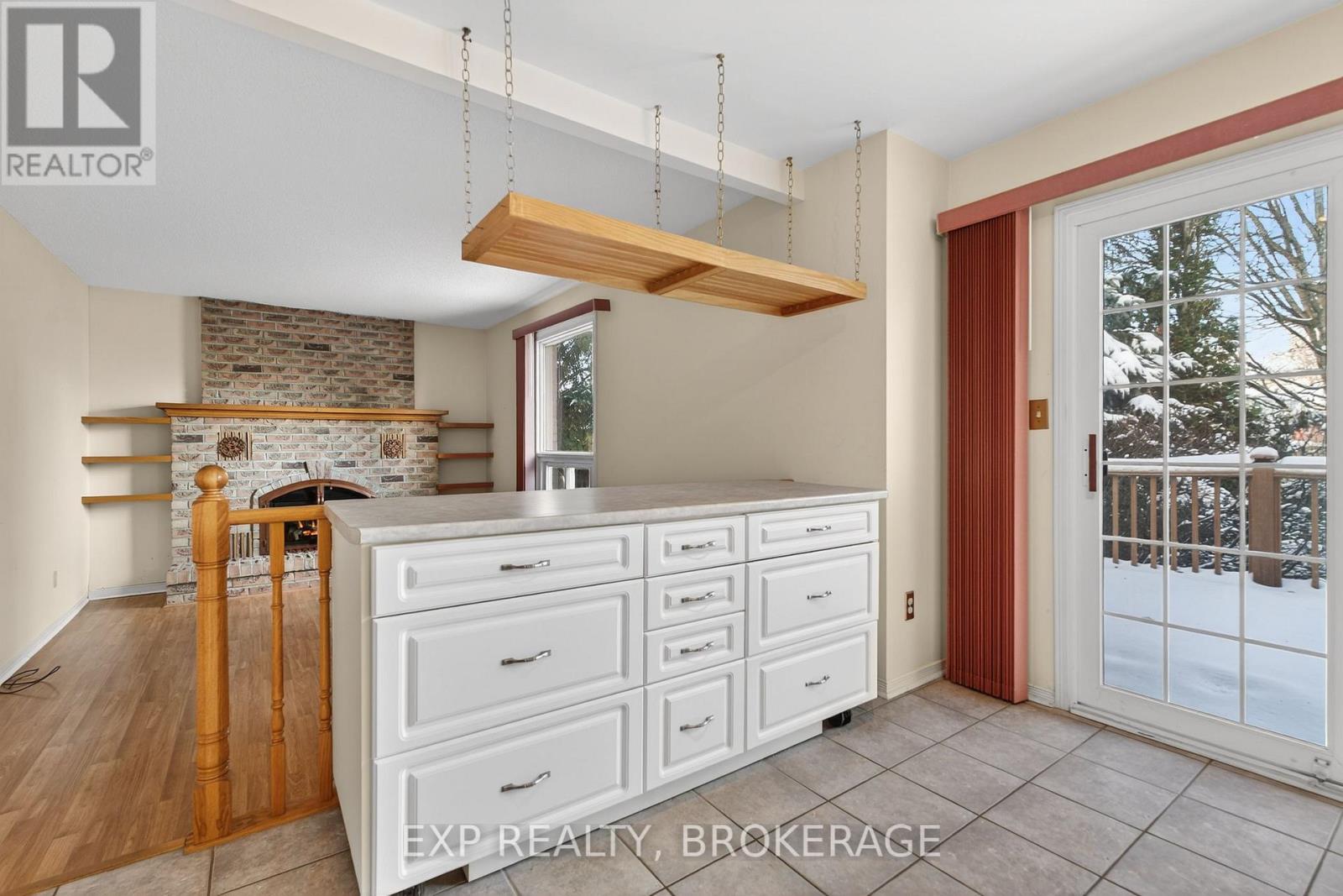 59 Chartwell Crescent, Kingston (Kingston East (Incl Barret Crt)), Ontario  K7K 6P3 - Photo 16 - X12635636