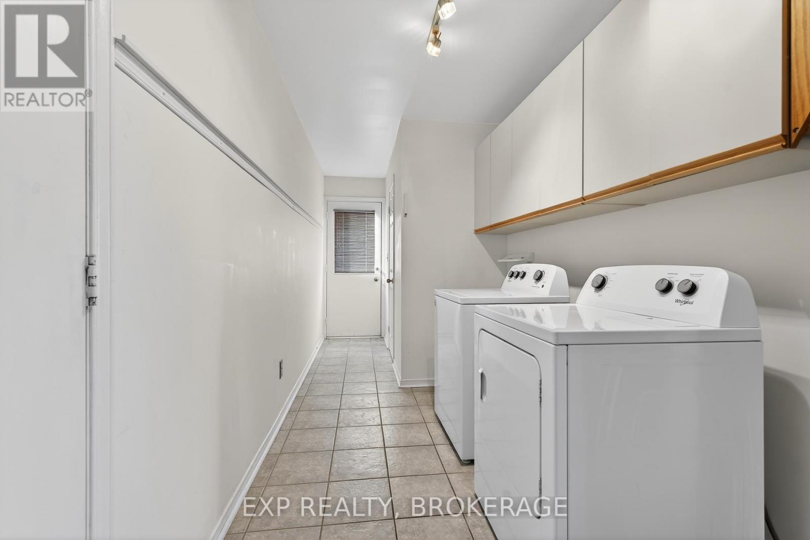 59 Chartwell Crescent, Kingston (Kingston East (Incl Barret Crt)), Ontario  K7K 6P3 - Photo 18 - X12635636