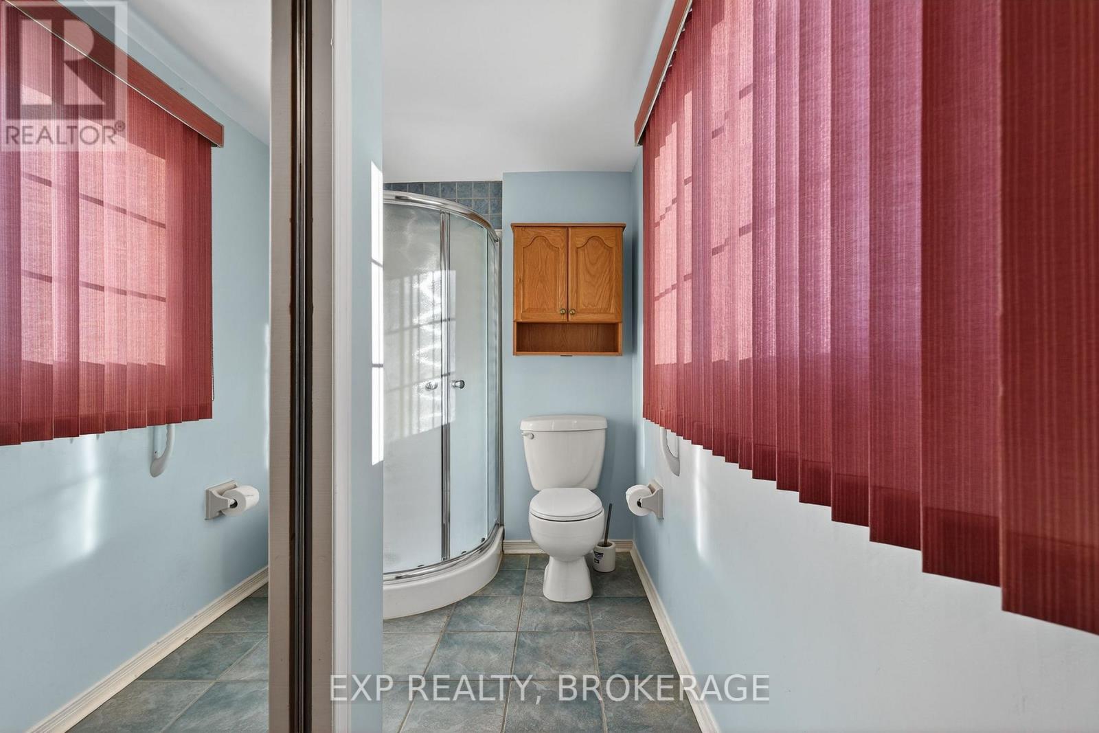 59 Chartwell Crescent, Kingston (Kingston East (Incl Barret Crt)), Ontario  K7K 6P3 - Photo 22 - X12635636